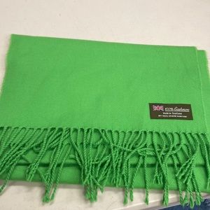 Cashmere scarf
